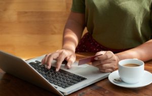 Laurentian Bank Visa Infinite Freepik